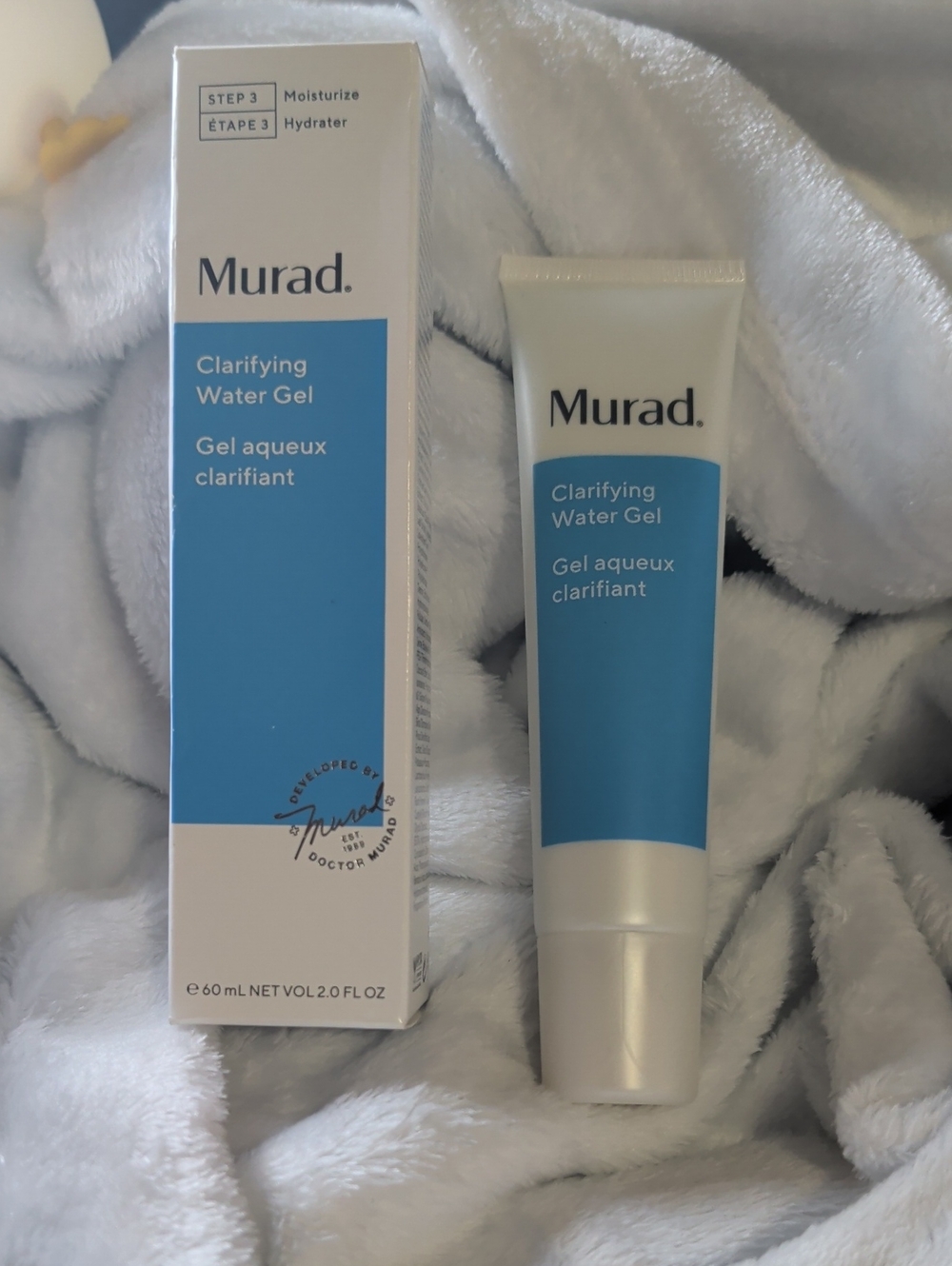 Murad Clarifying Water Gel - White & Blue